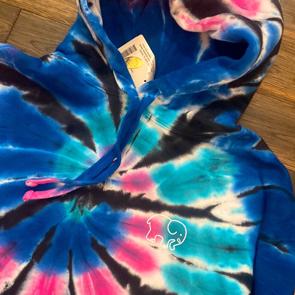 Ivory Ella Tye Dye Unisex Hoodie-Size Medium